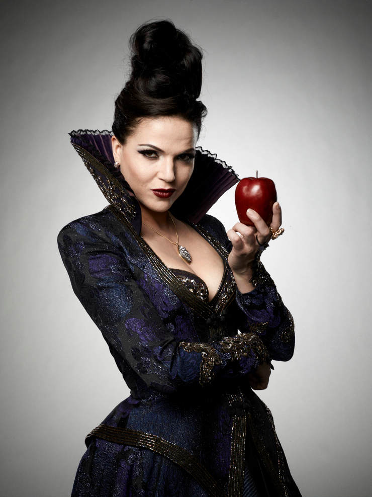 Regina Mills/Evil Queen