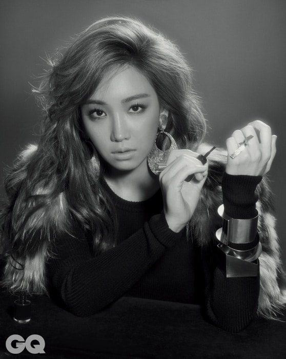 Lee Yoo Ri