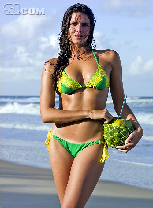 Daniella Sarahyba Daniella Sarahyba