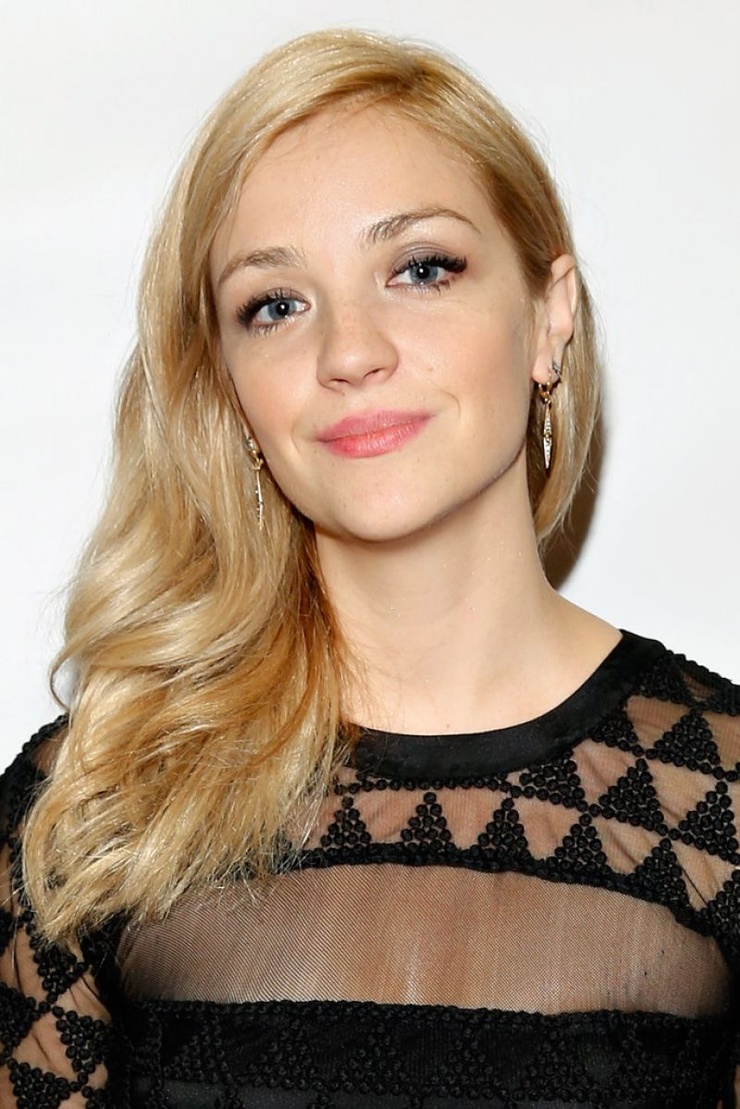 Abby Elliott Abby Elliott