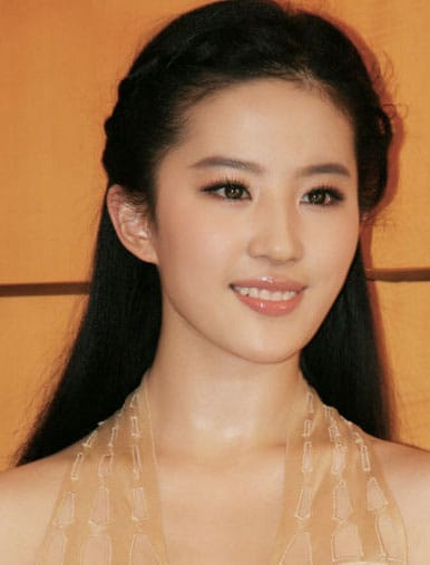 Yifei Liu