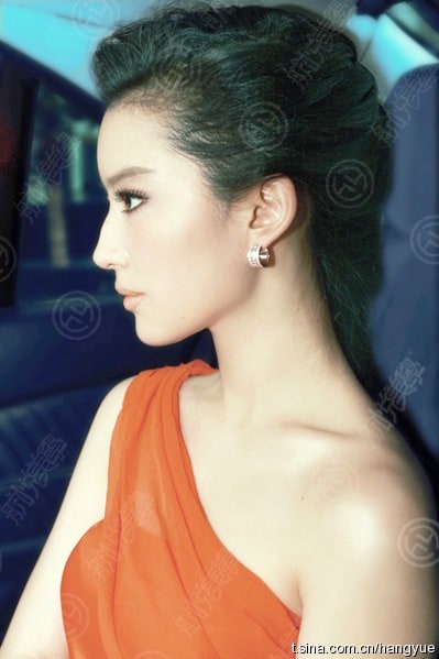 Yifei Liu