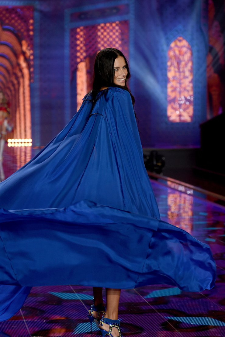Adriana Lima Adriana Lima