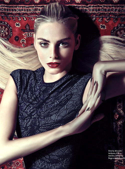 Tamsin Egerton Tamsin Egerton