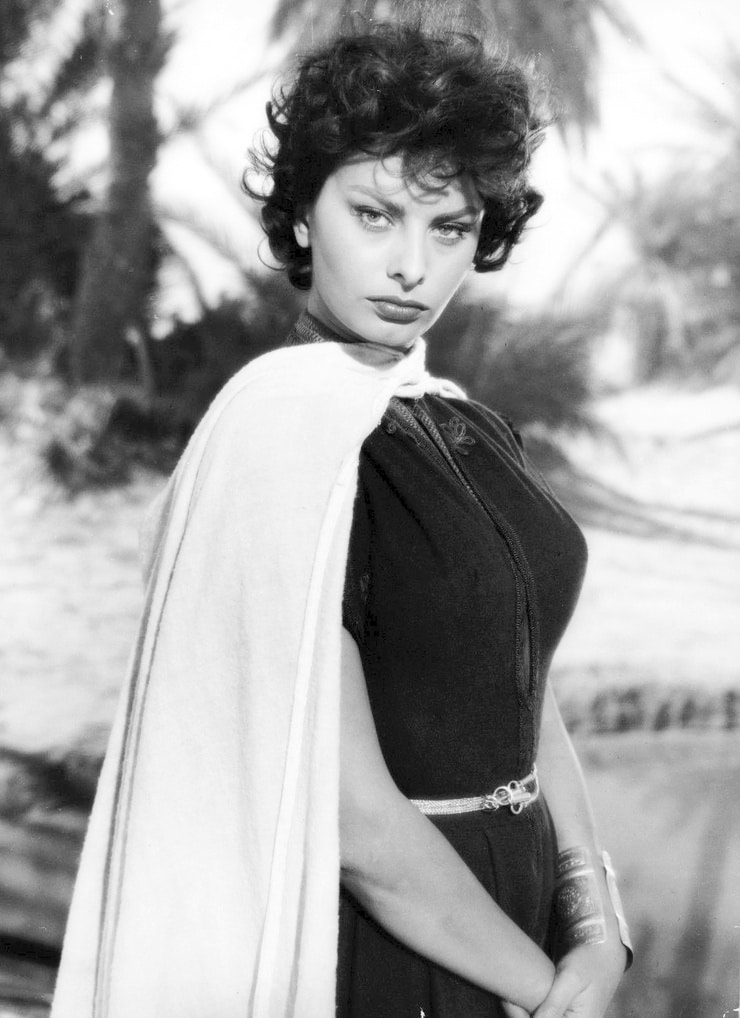 SOPHIA LOREN