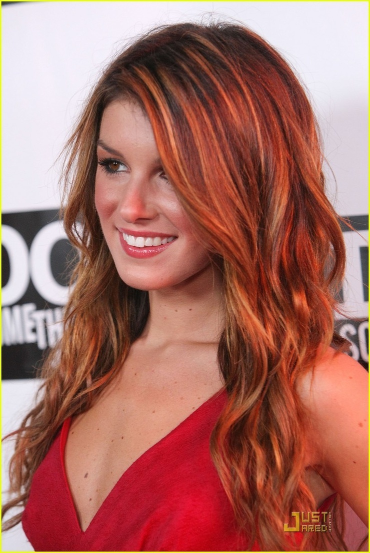 Shenae Grimes