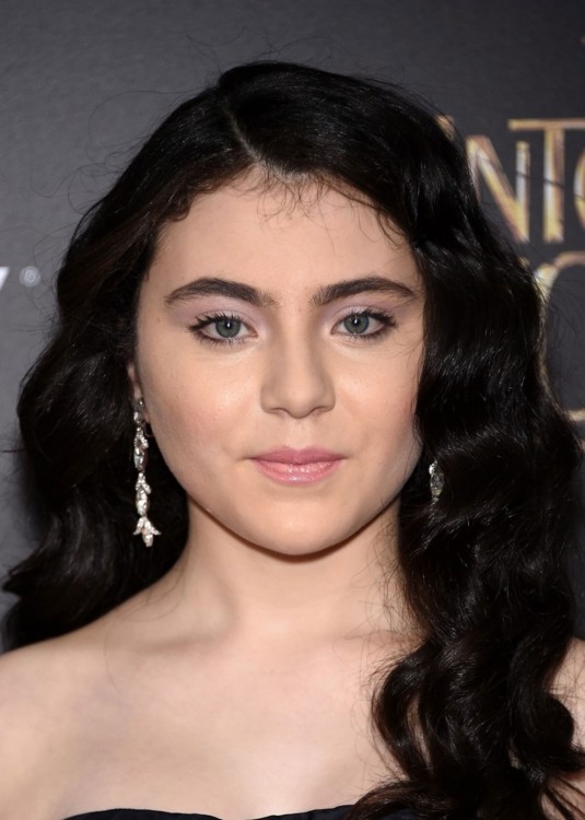 Lilla Crawford Lilla Crawford