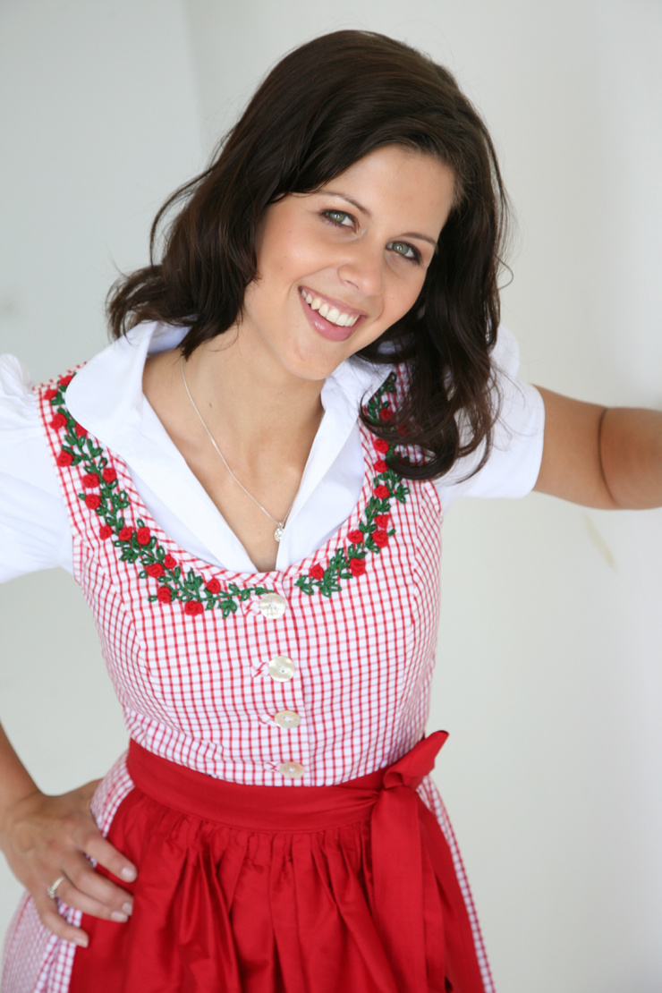 Melanie Oesch Melanie Oesch