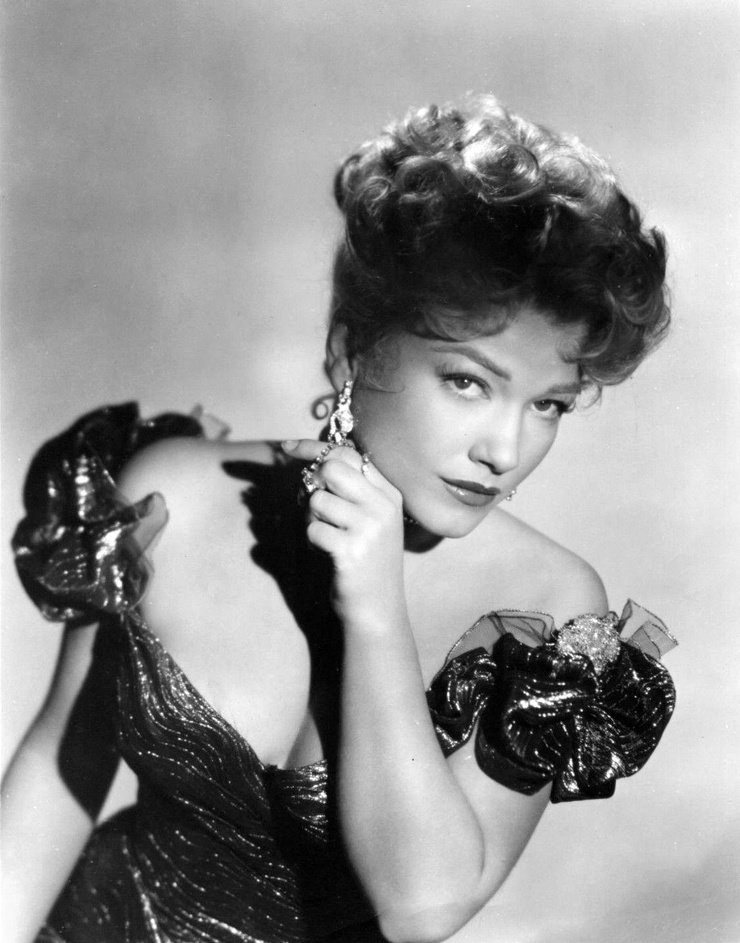 Anne Baxter Anne Baxter