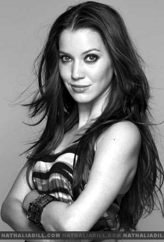 Nathália Dill Nathália Dill