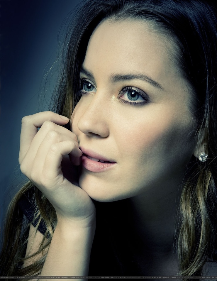 Nathália Dill Nathália Dill