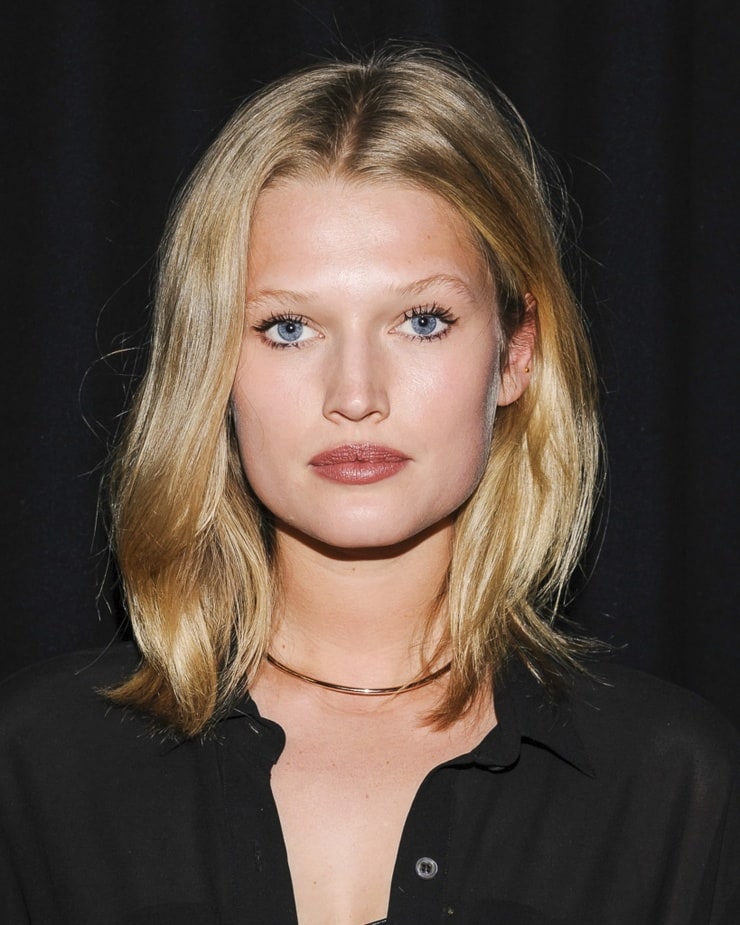 Toni Garrn