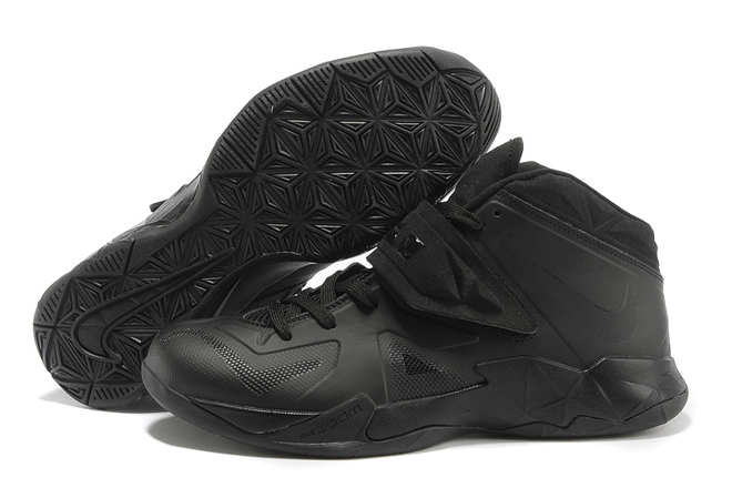 Nike LeBron Zoom Soldier Carbon Nba Kicks