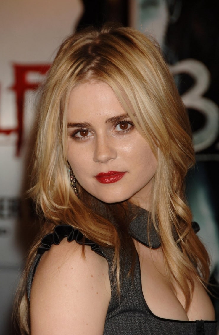 Alison Lohman