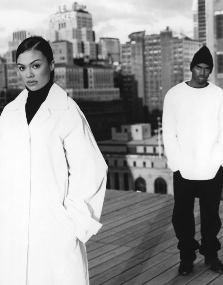 Amel Larrieux
