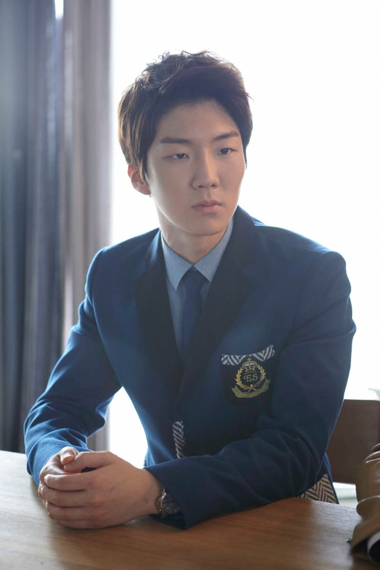 Image of Lee Seung Hoon