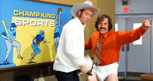 Anchorman: The Legend of Ron Burgundy (2004)