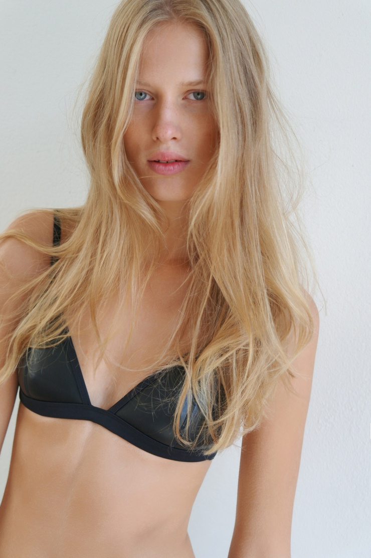 Laura Julie