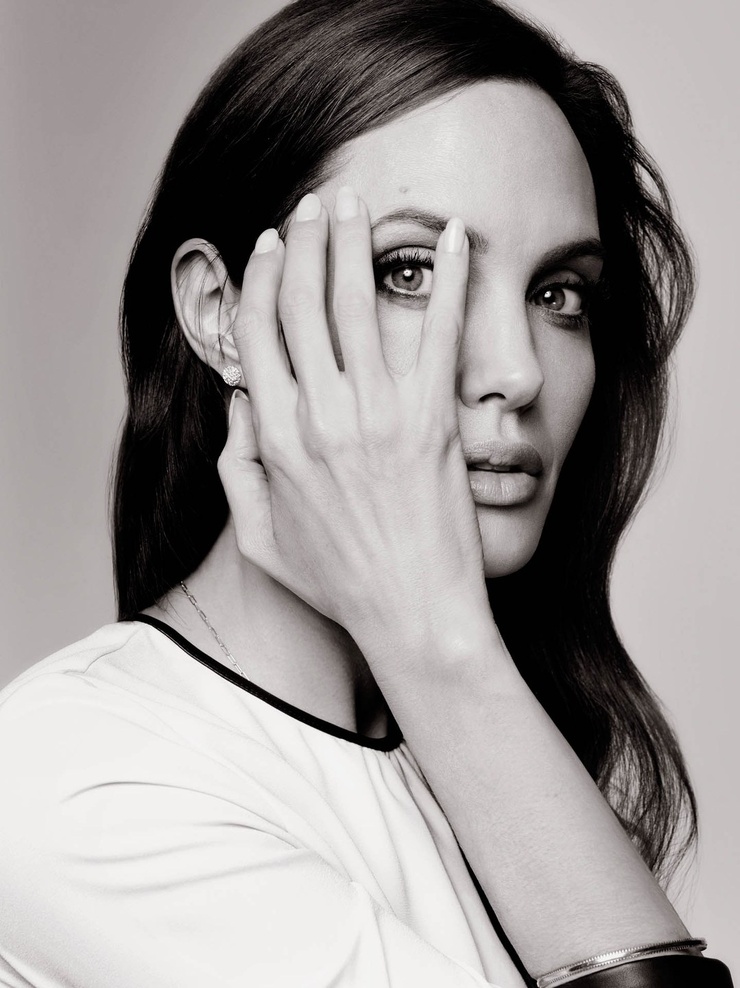 Angelina Jolie Angelina Jolie