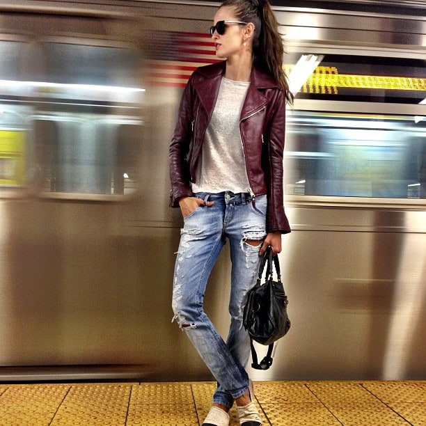 Izabel Goulart Izabel Goulart