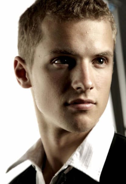 Freddie Stroma