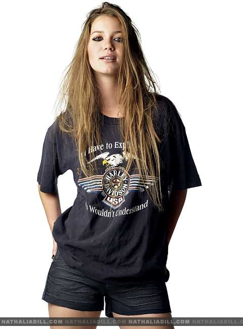 Nathália Dill