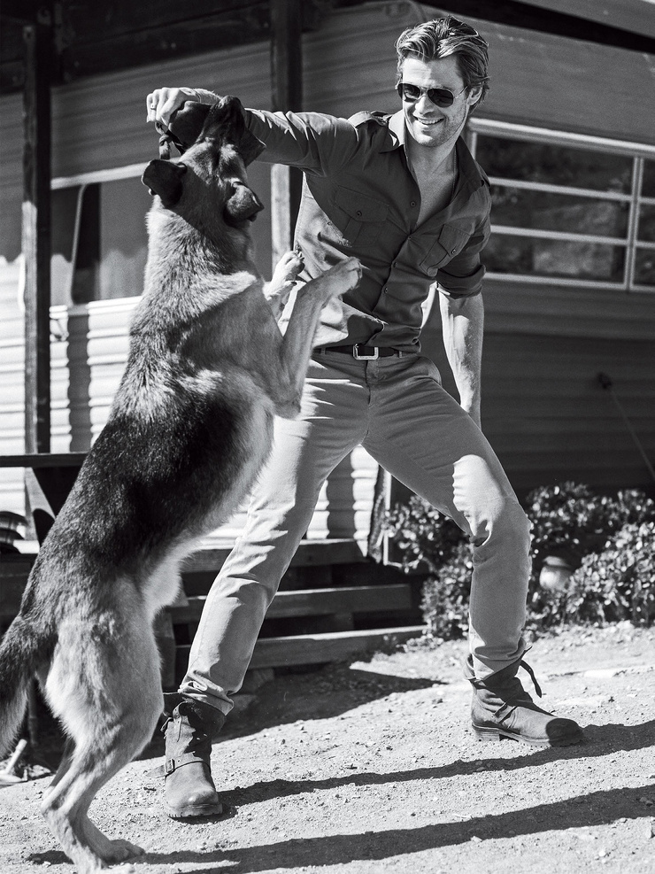 Chris Hemsworth Chris Hemsworth