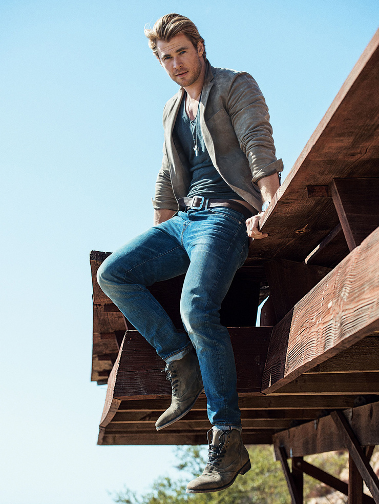 Chris Hemsworth Chris Hemsworth
