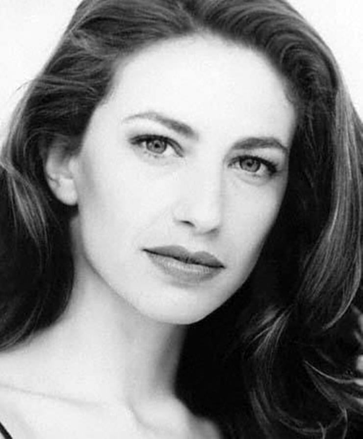 Picture of Claudia Black