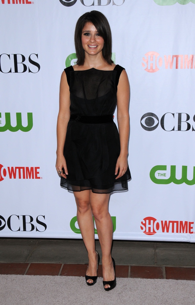 Shiri Appleby