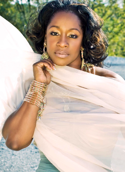 Regina Belle