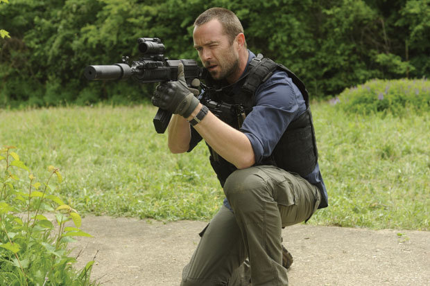 Sullivan Stapleton