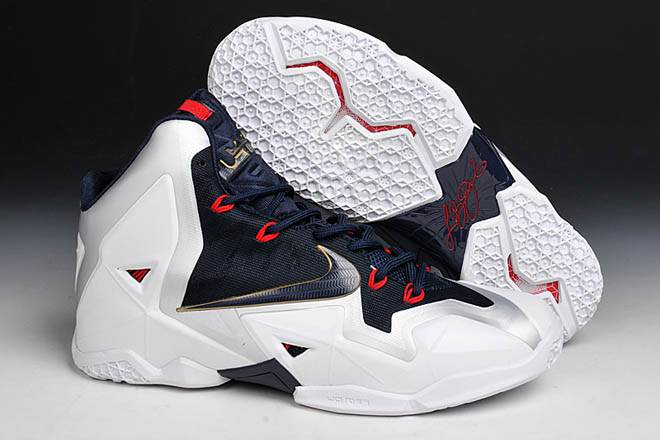 Cheap Nike LeBron James XI Max Sneakers 