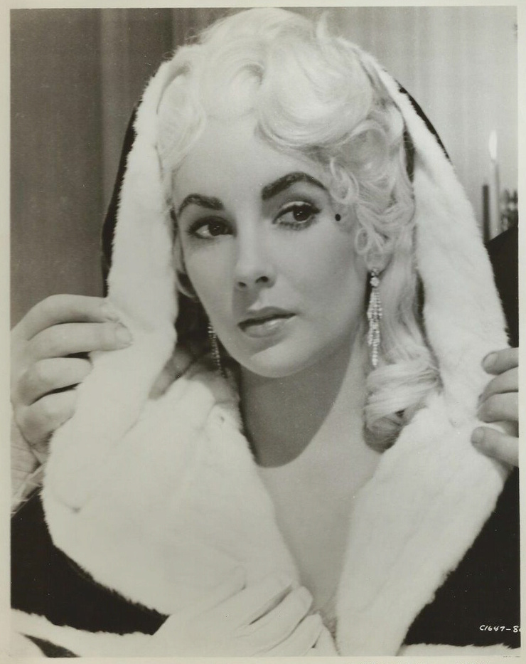 Elizabeth Taylor Elizabeth Taylor