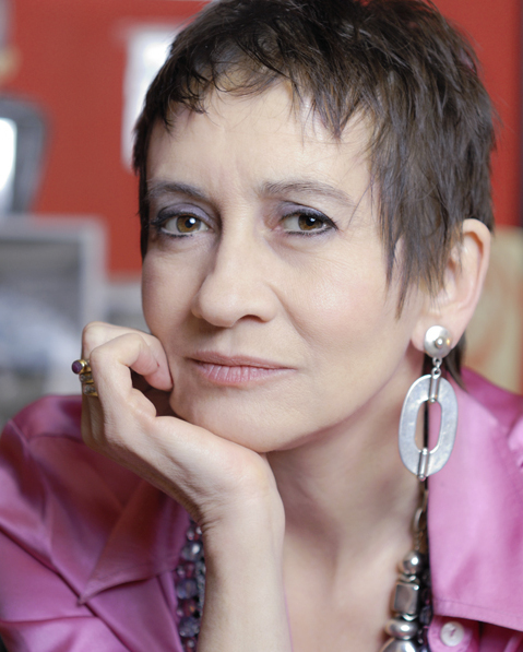 Caroline Loeb