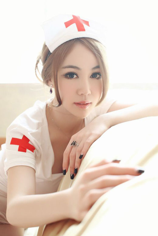 Hou Shi Chen (Prettybaby) Hou Shi Chen (Prettybaby)