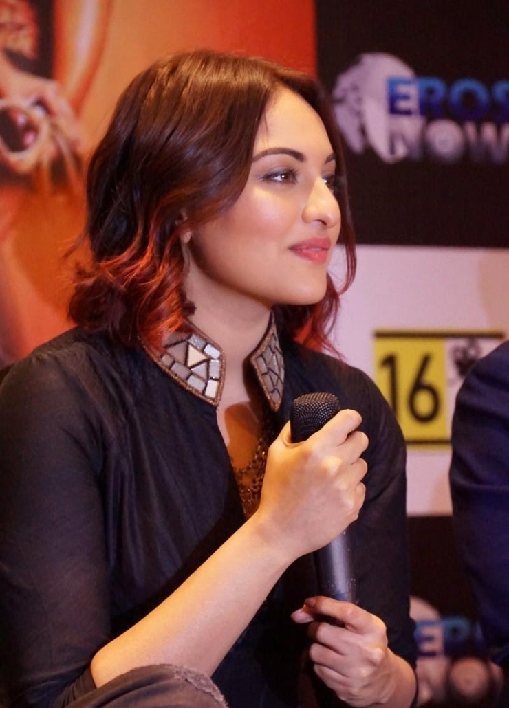 Sonakshi Sinha Sonakshi Sinha