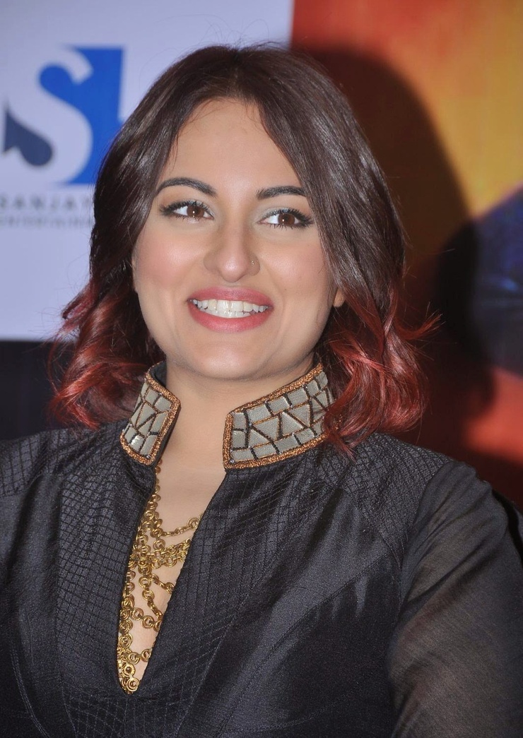 Sonakshi Sinha Sonakshi Sinha