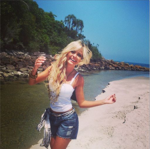 Jhenny Andrade Jhenny Andrade