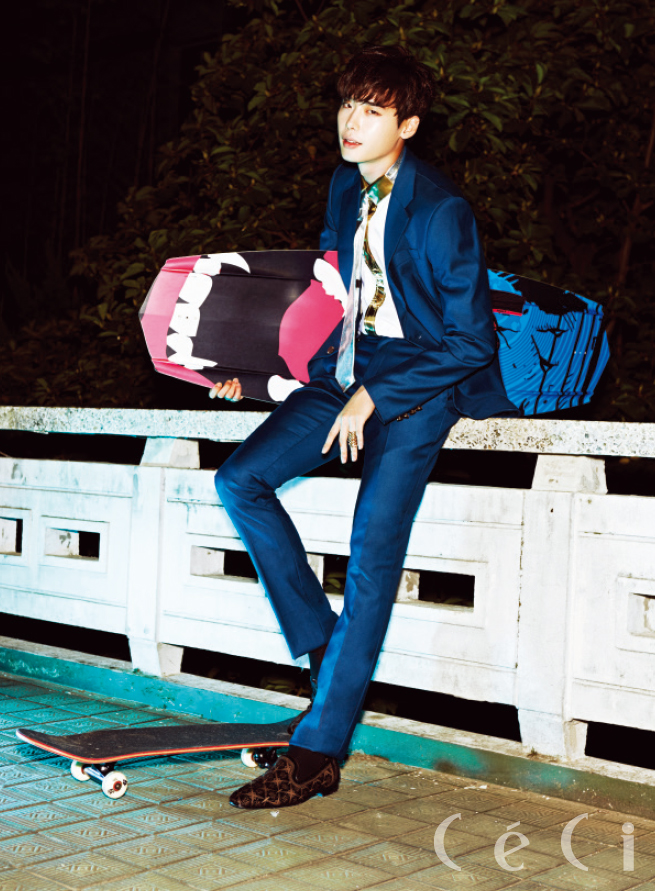 Jong Suk Lee