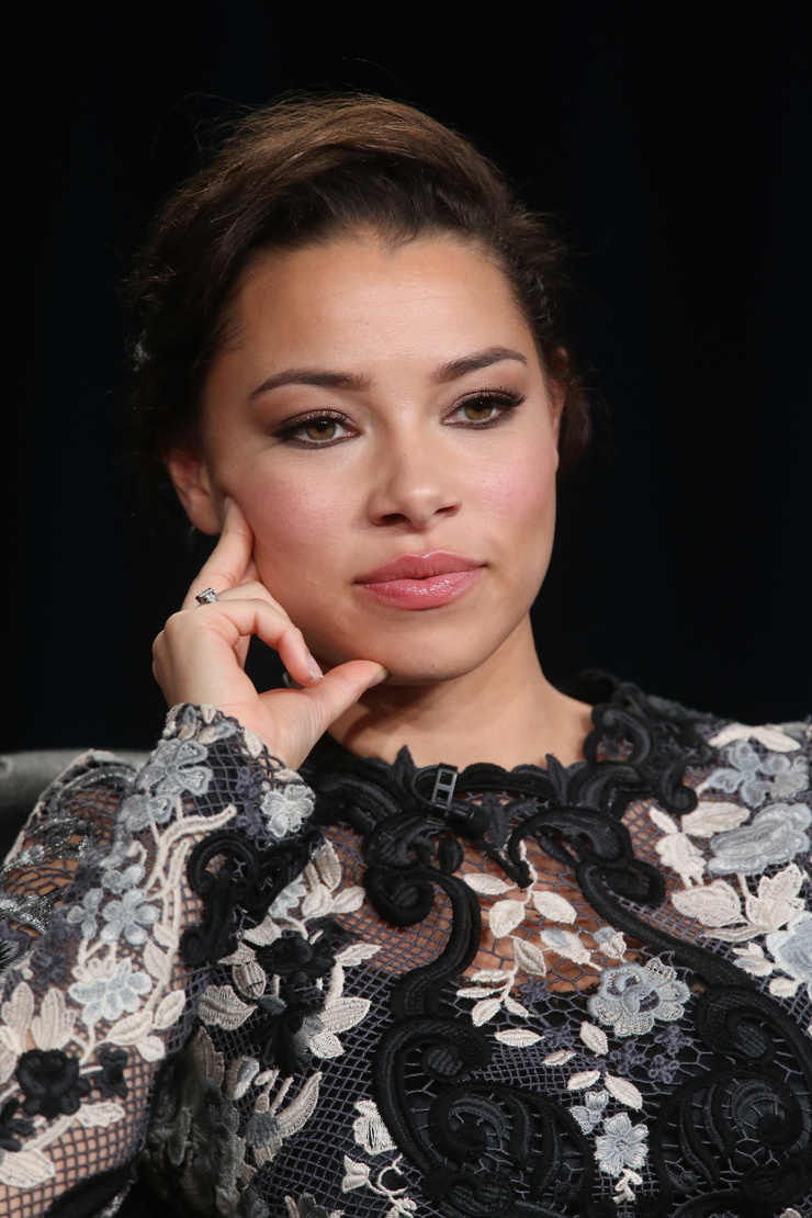 Jessica Parker Kennedy