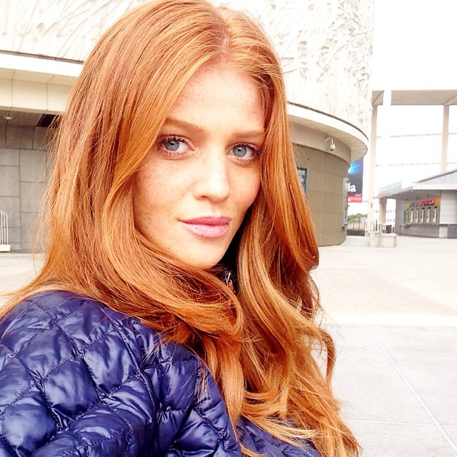 Cintia Dicker Cintia Dicker