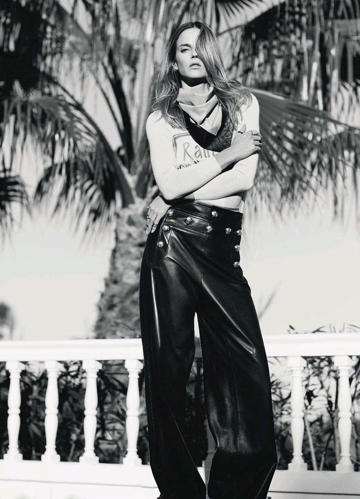 Shannan Click Shannan Click