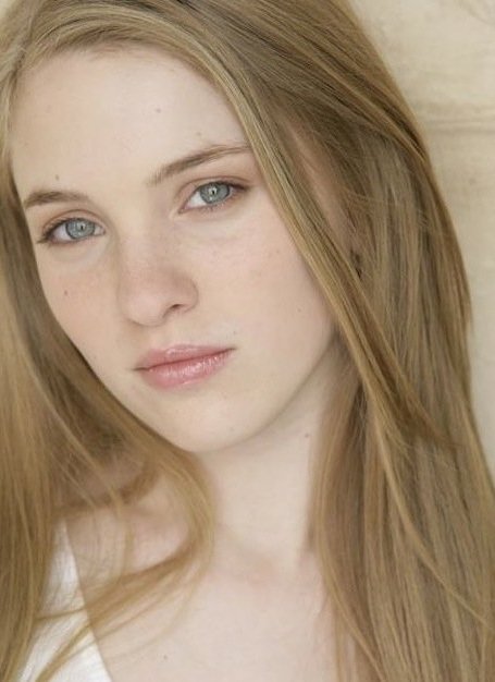 Amanda Bauer