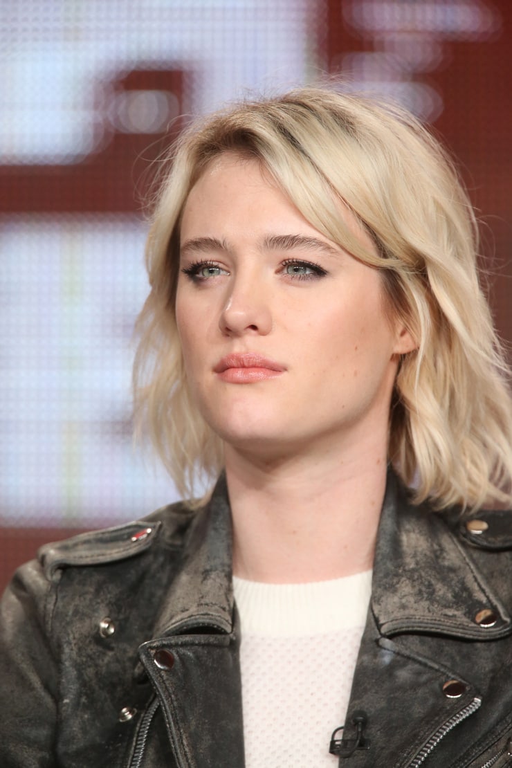 Picture of Mackenzie Davis