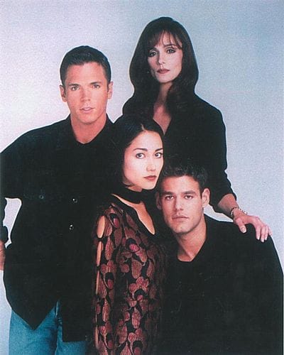 Nicholas Lea