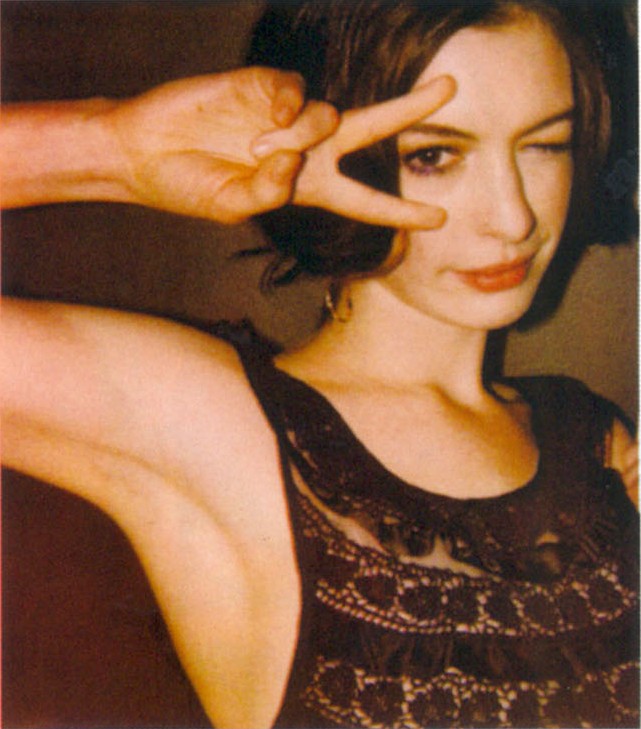 Anne Hathaway Anne Hathaway