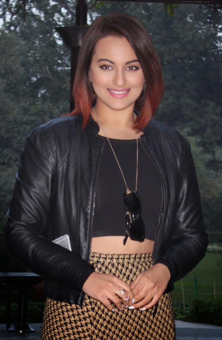 Sonakshi Sinha Sonakshi Sinha