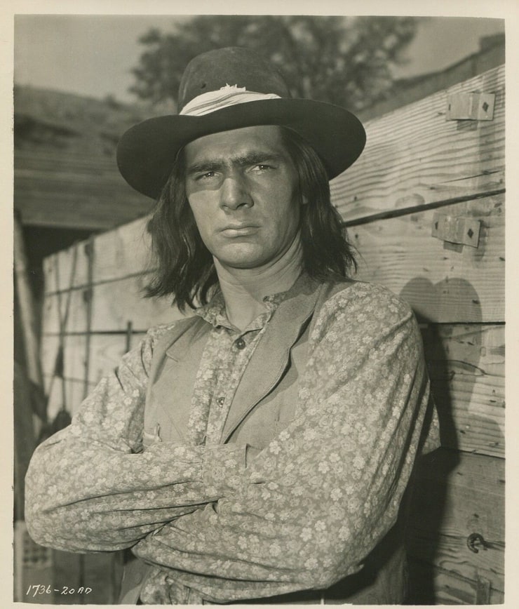 Dennis Weaver