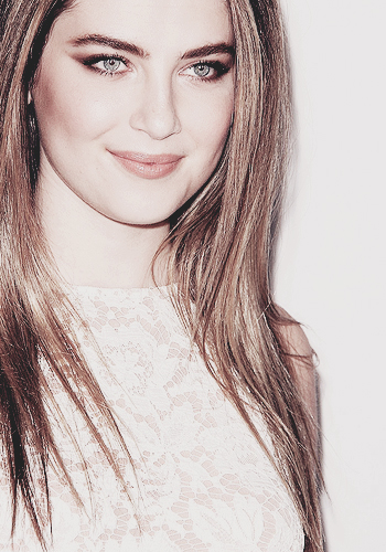 Zoe Levin